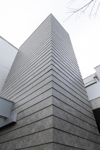 【ツナグ・モノリス】バリアフリーに対応したエレベータ棟の増築の写真7