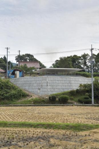 hiroshima skelton hut 透明アクリルのスケルトンな家の写真8