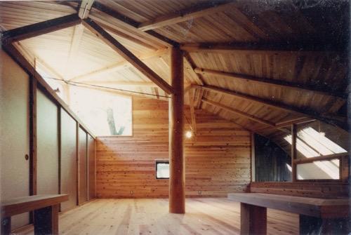 ＜ふたつのドーム状空間からなる、国産の産直木材の家＞建六庵の写真4